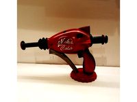 Fallout Nuka Gun Stand by PrinterMamma