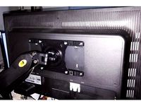 Monitor VESA Adapter (200x100mm to 100x100mm) by MasterFX