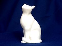 Jean Gordon's carvings Cat sitting by mgg942