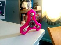 Crown spinner - trispinner  by GenErik