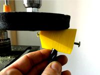 Drill bit sharpening block with relief angle by paolo68