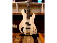 Lasercut Bass by tamio