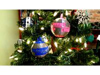 R2 Ornament by alwayslinux2