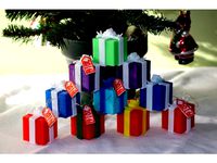 Christmas Present by kernal_the