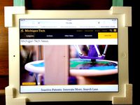 Flexible tablet hanger by snuchitp