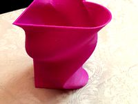 Twisted Heart Vase by ChiefBurningRubber