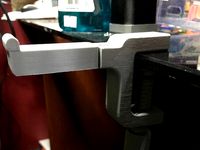 Universal Headphone Holder by Nicoli0012