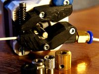 Rocker Feeder by Tigeer