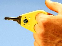 Key Turner/Plug Puller assistant device by Nelujones