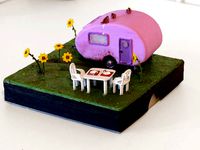 Caravan gift box by Robotobi