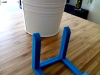 Simple smartphone stand by CarlosNerg