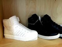 Stevies #Yummm Sneaker Shoe Childrens Size 4 Target by Lily