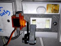 Servo Switch for Immersion Bot by Witnessmenow