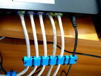 Linksys EA6500 cable management by Patricio_Herran