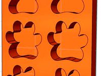 Doggy Paws Shape Ice Cube Tray by CH-Makers