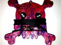 skull earbud by AsturMaker
