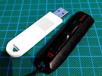 Improved Replacement Housing for Sandisk CZ80 USB 3.0 Drive by samuelpinches