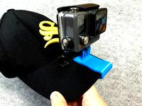 The connector of GoPro with a cap by Eunny