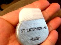 St Jude Pacemaker PM2210 by alexsuares