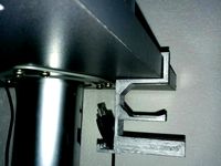 Headphone holder by Yoshop