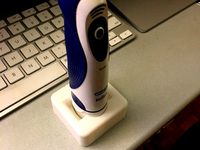Braun Electric Toothbrush holder by Lucacri1