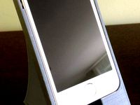 Cool stand for Iphone 5s by PMar