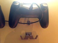 ps4 dualshock 4 controller wall mount holder by marko118