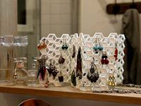 Earrings holder by Nicodeme
