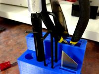 Tool Holder by tnbk00