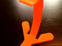 Headphone Stand by NorbertD
