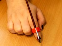 OT student project : Brush stand ring / Projet étudiant en ergothérapie : bague support de pinceau by Pole_ergo