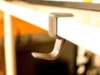 30mm and 35mm Desk Headphone Clips by iDuumb