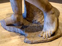 Feet of the MIA Doryphoros by Polykleitos by jerry7171