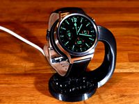 Huawei Watch charging stand by Erikjuh