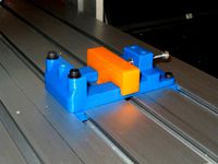 Small vise for 4030 CNC router by CaptainObvious