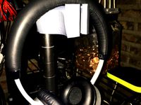 Wire Shelf Headphone hook by Artobot