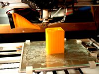 Beleuchtete Tischerhöher by DatulabTech