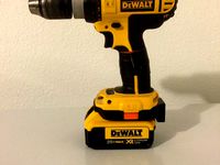 Dewalt 18 volt to Dewalt Lithium Ion 20 Volt Adapter - With Battery Monitor by SCHMENKE