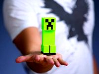 Minecraft creeper 2 colors by AlexandreBlondin