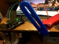 Arduino filastruder filiment guide with servo mount by stefi01