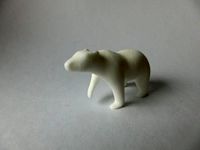 Polar bear by Nalwan