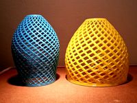 Shapeshifter lampshade (***redesigned for no support printing) by vasilyd