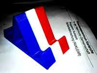 Mobile stand by Slipstream81