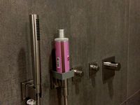 Shampoo holder by b2vn