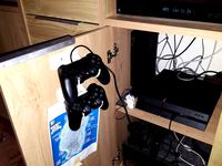 PS4 Controller holder with logo by incmve