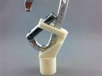 Stickclip Thing by Girafe
