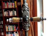 Old Window handle by willie42