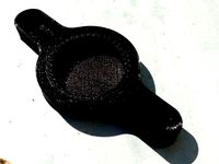 Easy bottle opener (Swiss milk bottle) by XMBomb