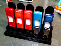 Stepped USB Flash Drive Holder by runner409