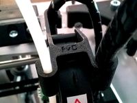 Another Cable clip for extruder K8400 by JEpiston